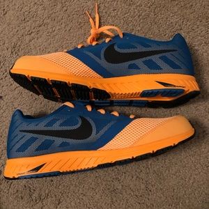 Men’s size 10 shoes